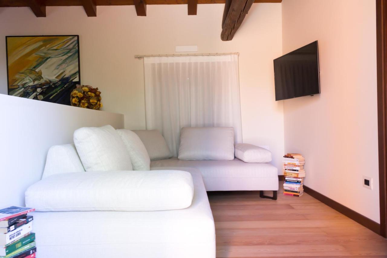 Crystal Luxury House Hotel Fiume Veneto Buitenkant foto