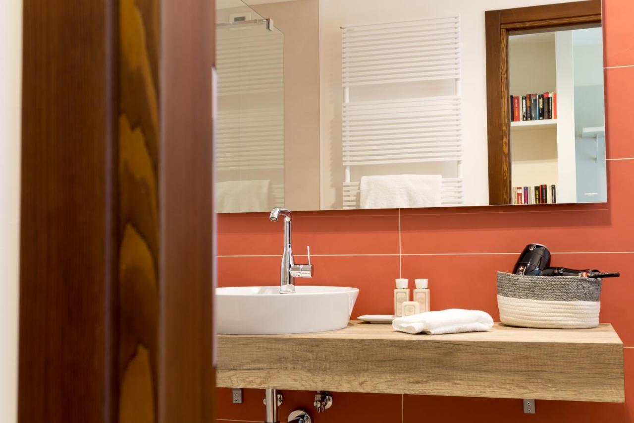 Crystal Luxury House Hotel Fiume Veneto Buitenkant foto